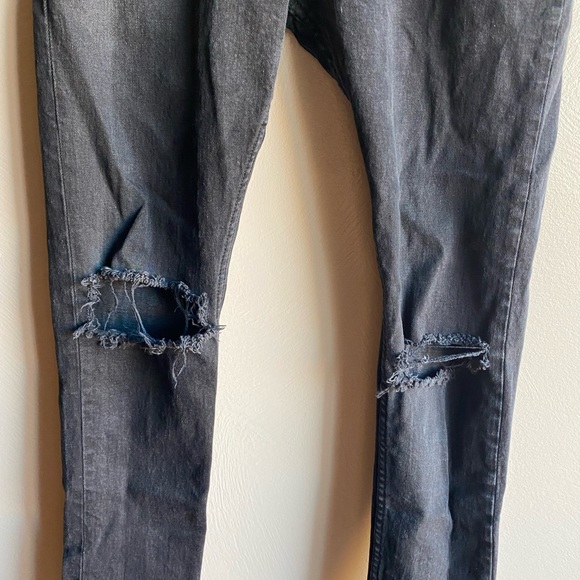 ZARA Distressed Skinny Jeans - Picture 3 of 4